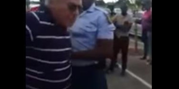 Raw video: Former mayor resists arrest; allegedly manhandled | News Article