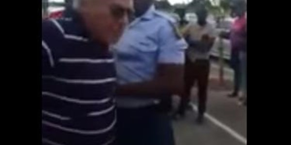 Raw video: Former mayor resists arrest; allegedly manhandled Raw video: Former mayor resists arrest; allegedly manhandled | News Article