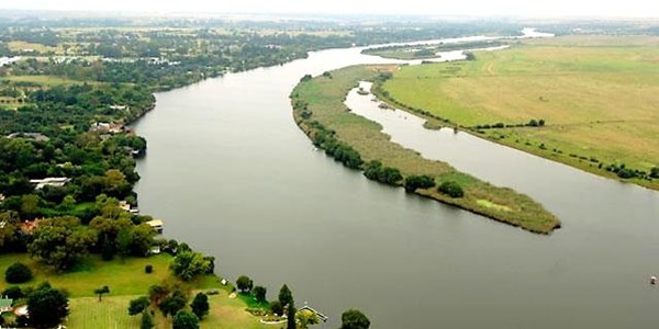Man's body found in Vaal River Man's body found in Vaal River | News Article