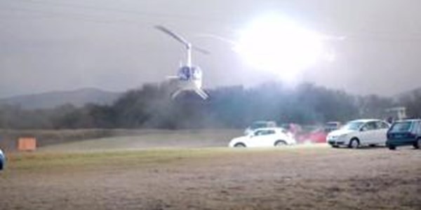 Video: Helikopter tref kragkabel by matriekafskeid | News Article