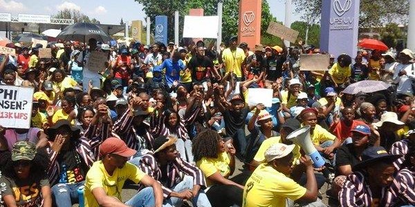 Fifteen UFS students arrested during protest | News Article
