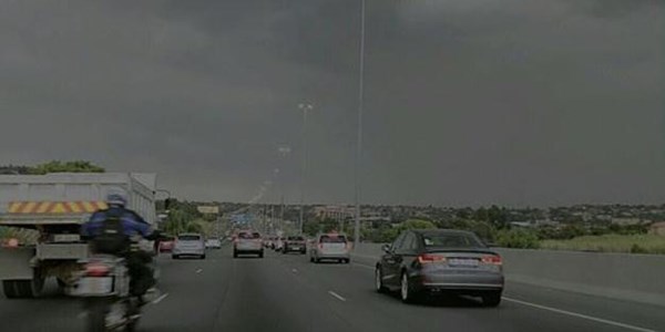 PIC: Really? A UFO on the N1 in Midrand PIC: Really? A UFO on the N1 in Midrand | News Article