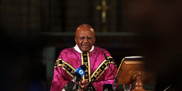 Desmond Tutu back in hospital | News Article