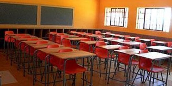 Skole hervat in PE | News Article