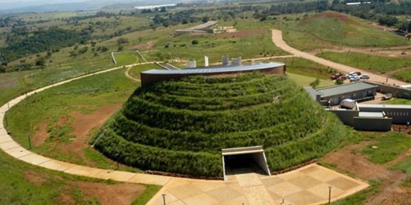 3 famous discoveries from the Cradle of Humankind 3 famous discoveries from the Cradle of Humankind | News Article