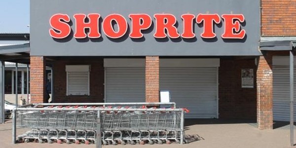 Geweld in Bloemfontein: Inkopiesentrum gesluit Geweld in Bloemfontein: Inkopiesentrum gesluit | News Article
