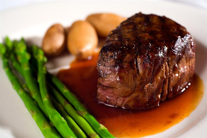 Springbokfilet met vye-roomsous | News Article