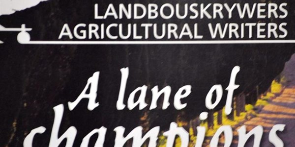 Bosveld-sitrusgroep aangewys as Boerdery van die Jaar Bosveld-sitrusgroep aangewys as Boerdery van die Jaar | News Article