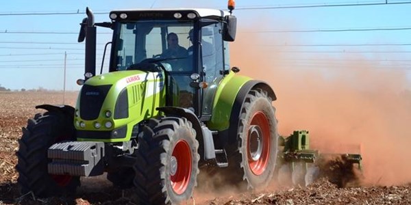 Tractor sales bounce back slightly in June | News Article