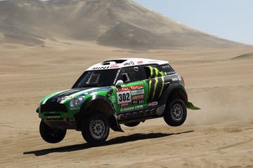 Peterhansel vergroot Dakar-voorsprong | News Article