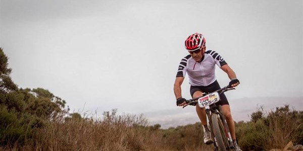 Lill and Woolcock fly the South African flag at the Cape Epic | News Article