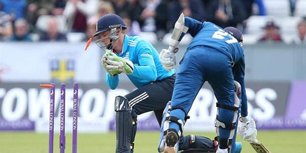 England thump Sri Lanka by 10 wickets | News Article