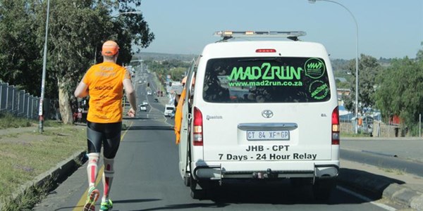 Mad runners breeze through Bloem | News Article