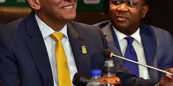 Mbalula denies political interference | News Article