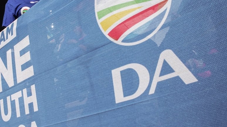 DA ontevrede oor geld vir paaie gebruik gaan word vir stadion in Upington DA ontevrede oor geld vir paaie gebruik gaan word vir stadion in Upington | News Article