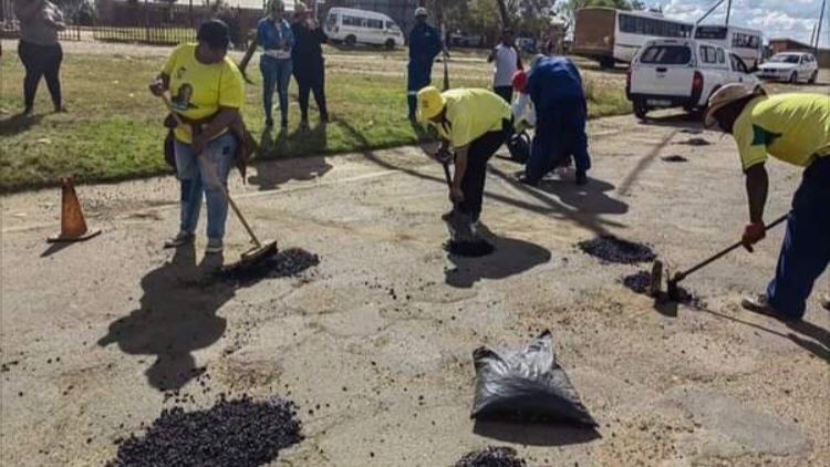 #Letsema: ANC leaders clean the Free State | News Article