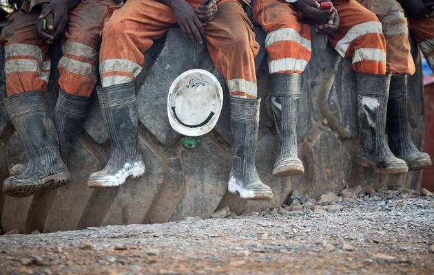 NW-saak teen beweerde onwettige mynwerkers na streekhof oorgeplaas | News Article