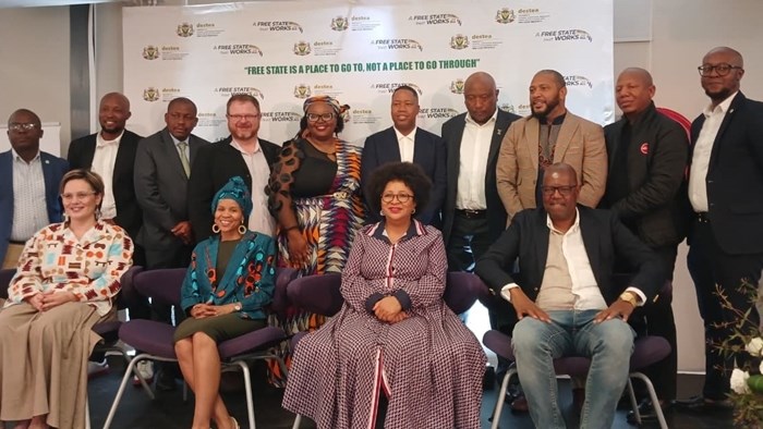 Free State Premier urges locals to stop renting out businesses to foreign nationals | News Article