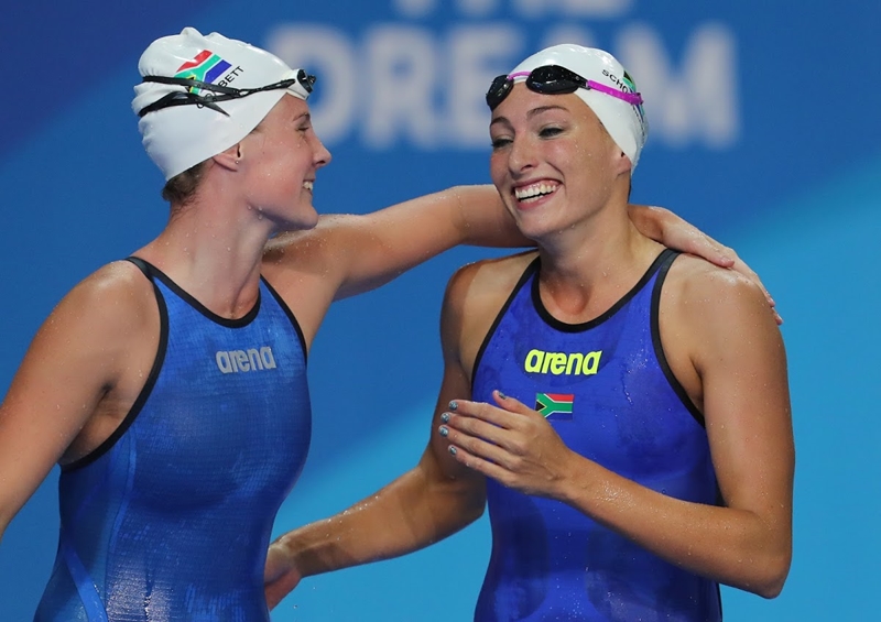 Bloem-born Corbett and Schoenmaker into 200m breaststroke final | News Article