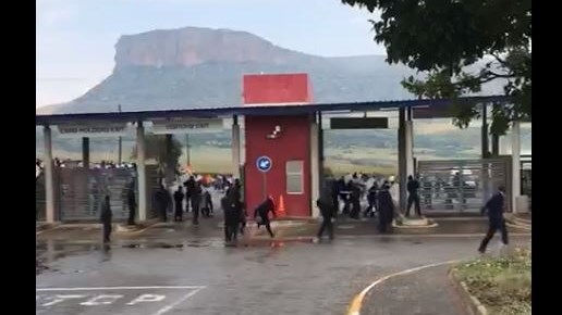 UFS opposes bail after Qwaqwa campus violence - VIDEO UFS opposes bail after Qwaqwa campus violence - VIDEO | News Article