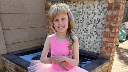 Midvaal se dapper Danika voltooi haar kankerbehandeling Midvaal se dapper Danika voltooi haar kankerbehandeling | News Article