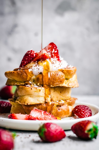 Your Weekend Breakfast Recipe - Lemon vanilla French toast with strawberries | News Article