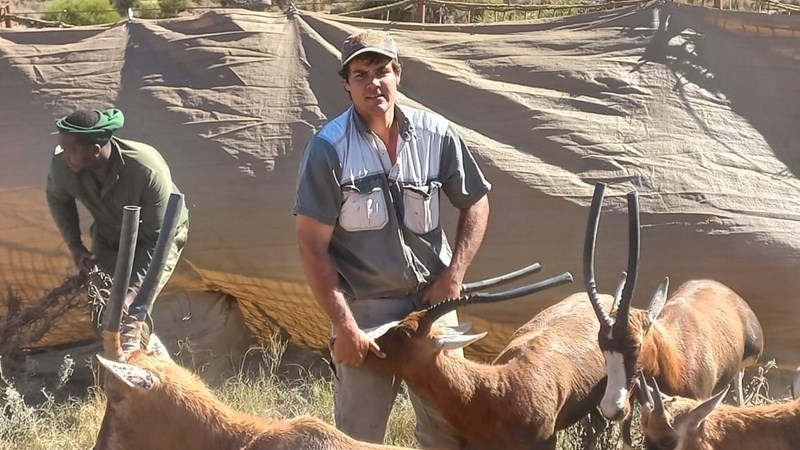 Meer as halfmiljoen ingesamel vir Bloemfonteinse helikoptervlieënier ná ongeluk | News Article