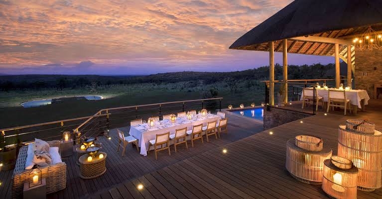 #ValentinesDay: Pricey and Pretty? | News Article