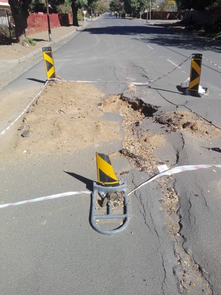 Over 25 million potholes sprawled across South Africa's roads | News Article