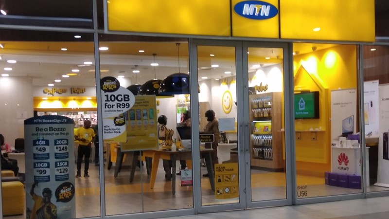#BreakingNews: MTN store robbed #BreakingNews: MTN store robbed | News Article