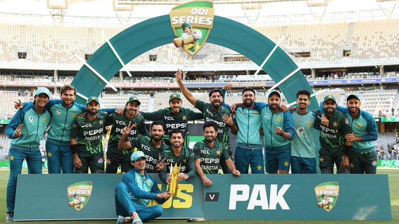 Pakistan takes first ODI series in Australia since 2002 Pakistan takes first ODI series in Australia since 2002 | News Article