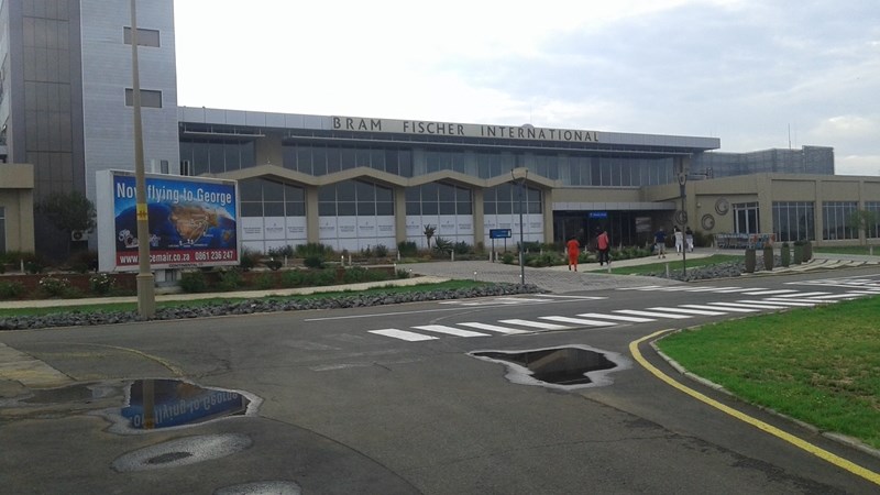 Flight diverted following bomb scare at Bram Fischer Flight diverted following bomb scare at Bram Fischer | News Article