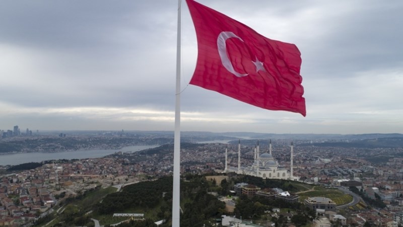 New earthquakes bury thousands in Turkey's ruins New earthquakes bury thousands in Turkey's ruins | News Article