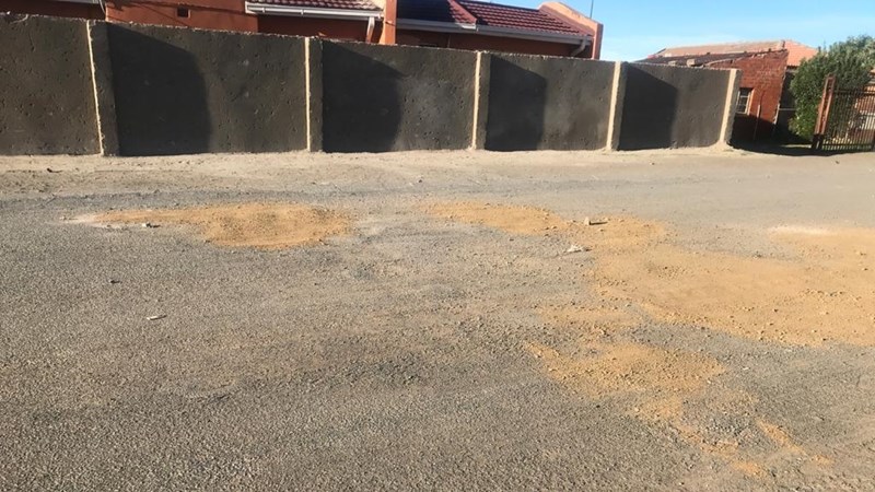 Free State government commits to eradicate potholes  | News Article