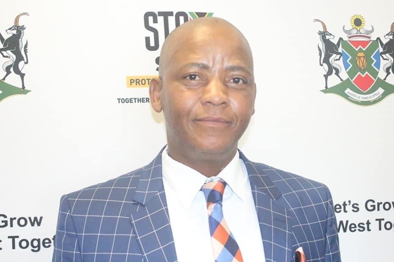 #BreakingNews: NW MEC resigns after gruelling week | News Article