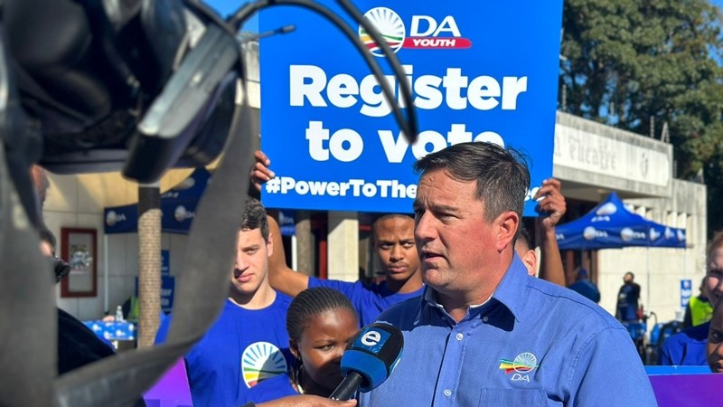 DA-leier John Steenhuisen besoek die Vrystaat DA-leier John Steenhuisen besoek die Vrystaat | News Article