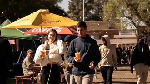 Clear (starry) skies expected for Vrystaat Kunstefees in Bloemfontein Clear (starry) skies expected for Vrystaat Kunstefees in Bloemfontein | News Article