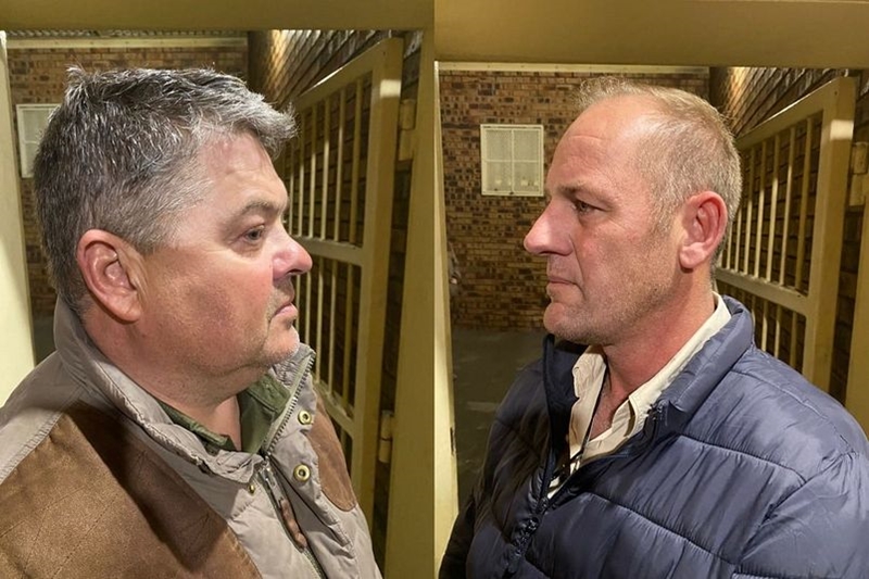 Alleged rhino horn smugglers to apply for bail | News Article