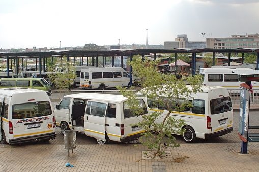 Ficksburg-ma gesoek nadat sy baba met melk by taxistaanplek los | News Article