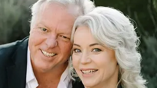 Diamantsaak: Louis en Dezzi Liebenberg bly vir eers agter tralies in Bronkhorstspruit Diamantsaak: Louis en Dezzi Liebenberg bly vir eers agter tralies in Bronkhorstspruit | News Article