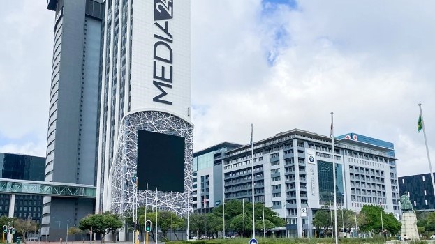Afdankings by Media24 sal voortgaan ná kommissie se besluit Afdankings by Media24 sal voortgaan ná kommissie se besluit | News Article