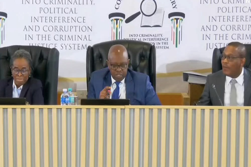 Polisie wil veiligheid verskerp by Madlanga-kommissie in Pretoria | News Article