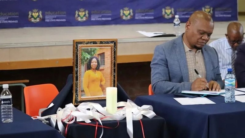 Education MEC sympathises with Kagisanong teachers, learners Education MEC sympathises with Kagisanong teachers, learners | News Article