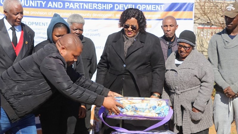 Welkom family receive help after devastating fire Welkom family receive help after devastating fire | News Article