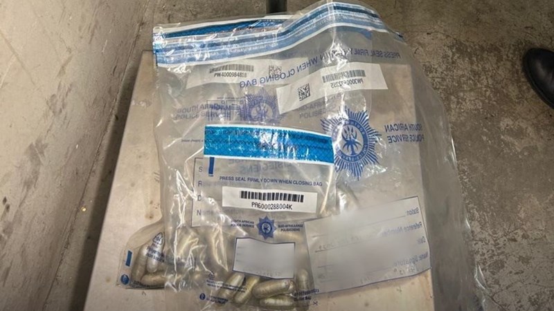 Dwelmmuil skei 10 pakkies uit; in Kempton Park-hof verwag Dwelmmuil skei 10 pakkies uit; in Kempton Park-hof verwag | News Article