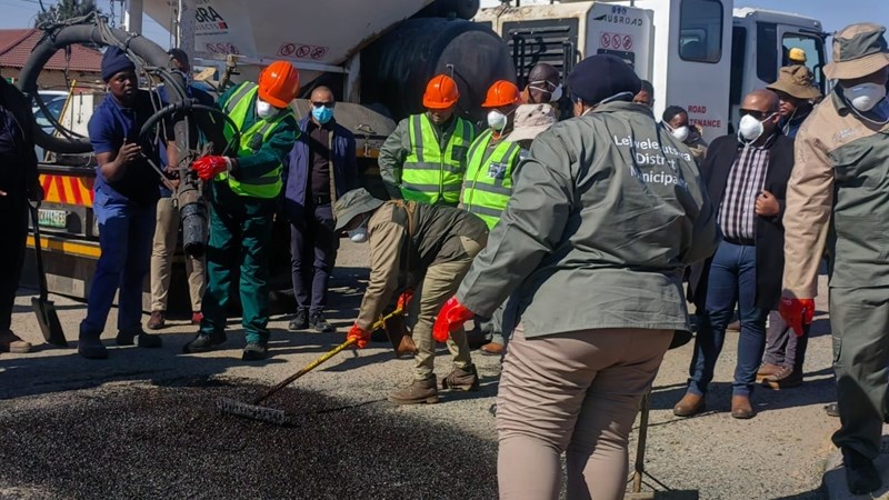 ‘Cleaning must be part of our culture’ – Mashatile on Free State visit ‘Cleaning must be part of our culture’ – Mashatile on Free State visit | News Article