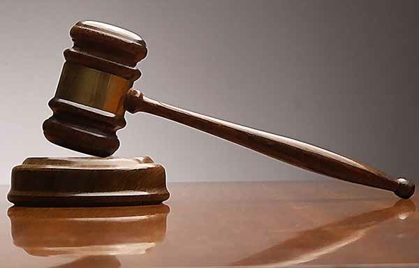 "Fake king" in cuffs after extortion claims | News Article