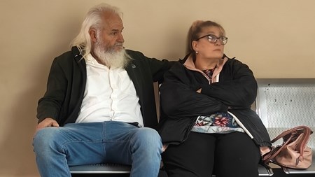 Oudpolisieman, vrou se kind glo rede vir hul misdade Oudpolisieman, vrou se kind glo rede vir hul misdade | News Article