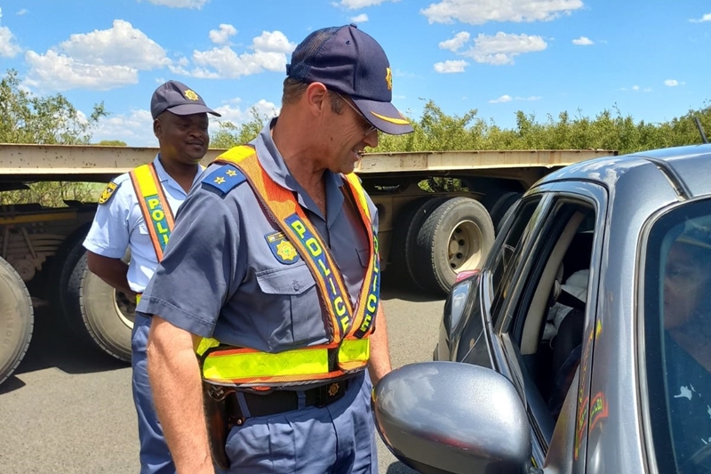 Vrystaatse polisie 'vee skoon' onder misdadigers | News Article