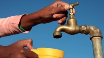 Upington community say they are forced to drink contaminated water | News Article